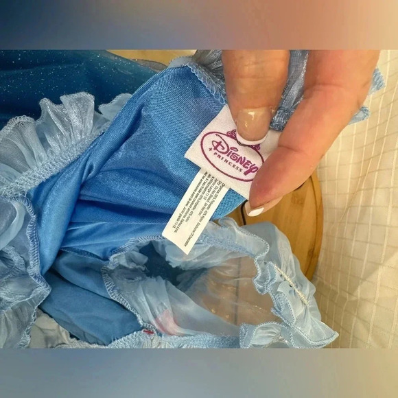 Disney Princess  CINDERELLA Blue Dress Size: Jr LARGE 11-13  Costume- dress only - Picture 3 of 3